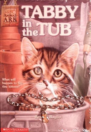 Read Online Tabby in the Tub with Cat Charm Bracelet (Animal Ark Series #29) - Ben M. Baglio | PDF